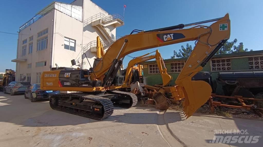 CAT 330 D2 Kāpurķēžu ekskavatori