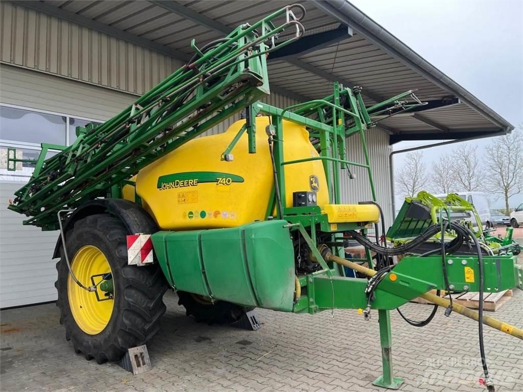 John Deere 740 Piekabināmie smidzinātāji(miglotāji)