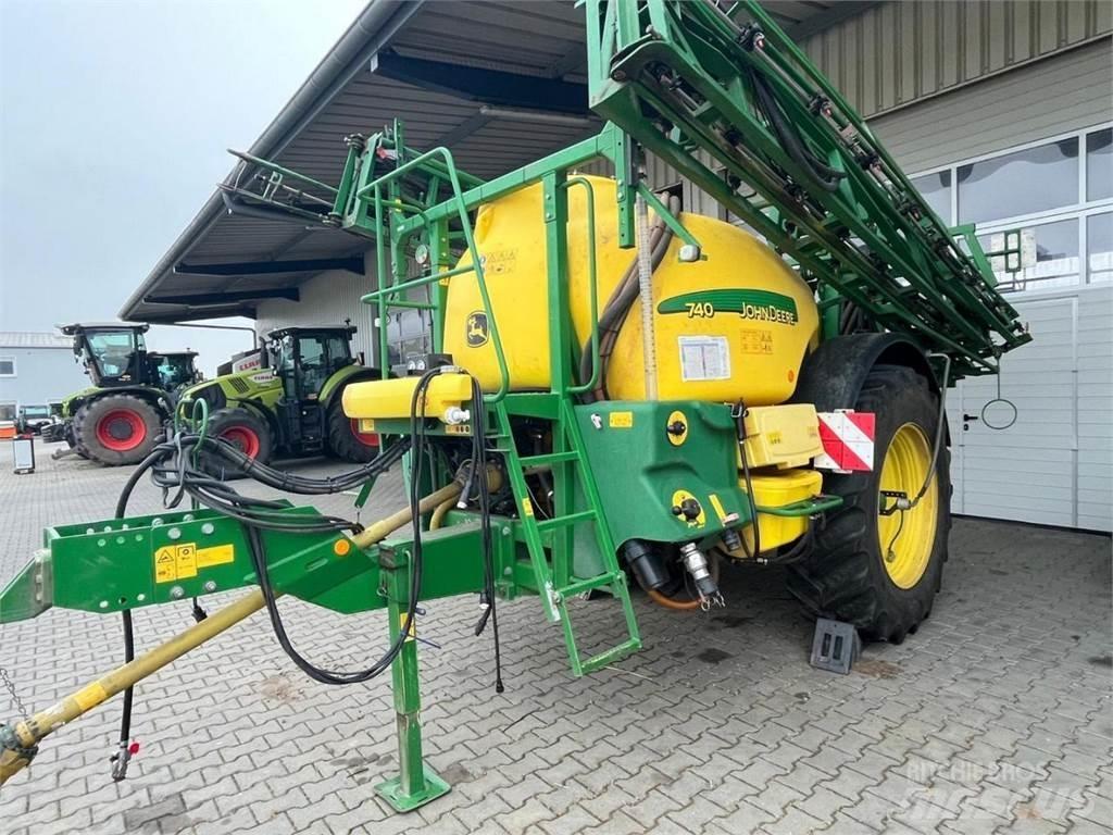 John Deere 740 Piekabināmie smidzinātāji(miglotāji)