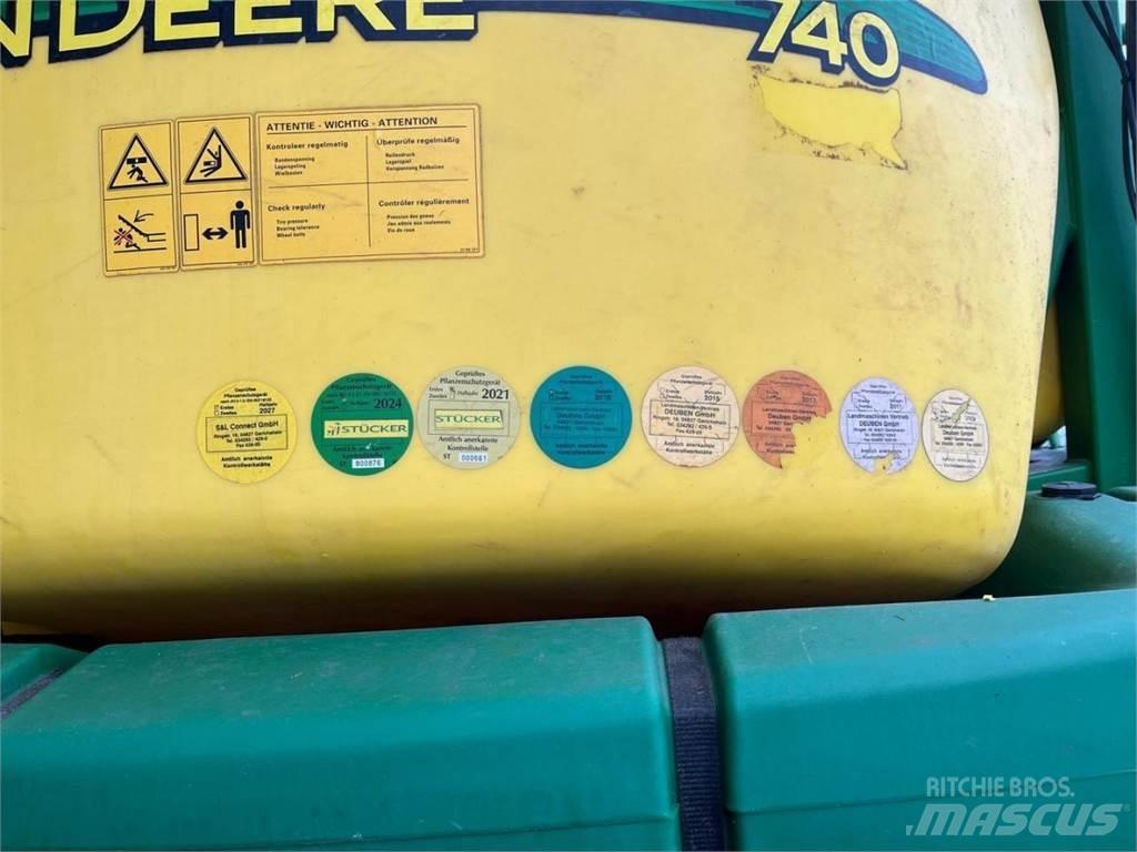 John Deere 740 Piekabināmie smidzinātāji(miglotāji)