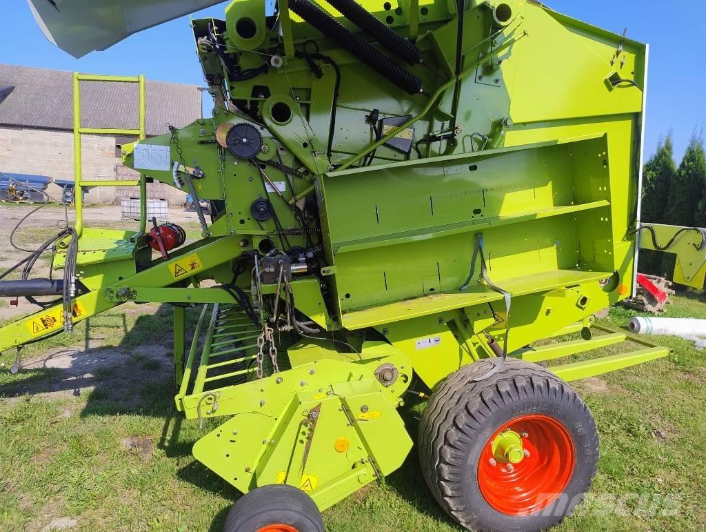 CLAAS Variant 280 Rituļu preses