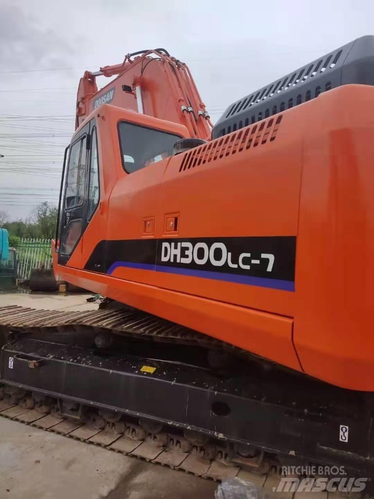 Doosan DH 300 LC-7 Kāpurķēžu ekskavatori