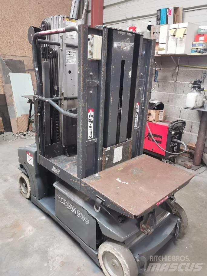 JLG Toucan Duo Vertikālie pacēlāji