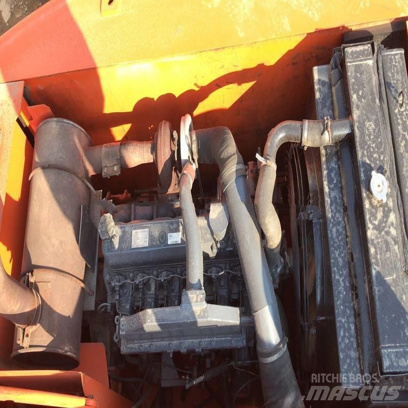Doosan dh220lc-7 Kāpurķēžu ekskavatori