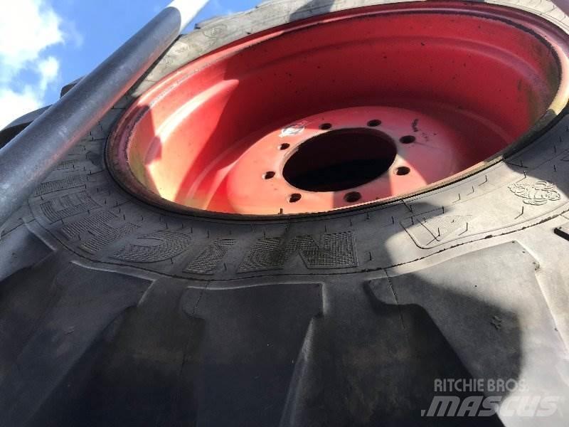 Michelin 16.9 R28 Cits traktoru papildaprīkojums
