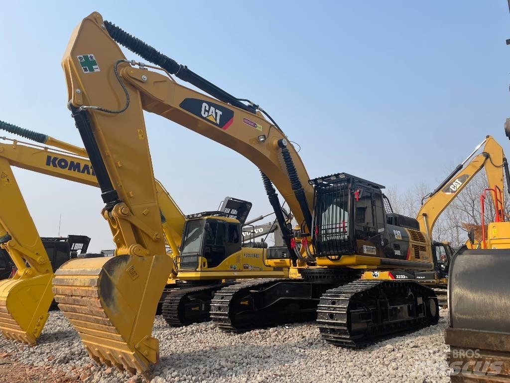 CAT 340 Kāpurķēžu ekskavatori