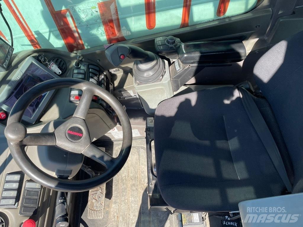Manitou MRT 3255 Teleskopiskie manipulatori