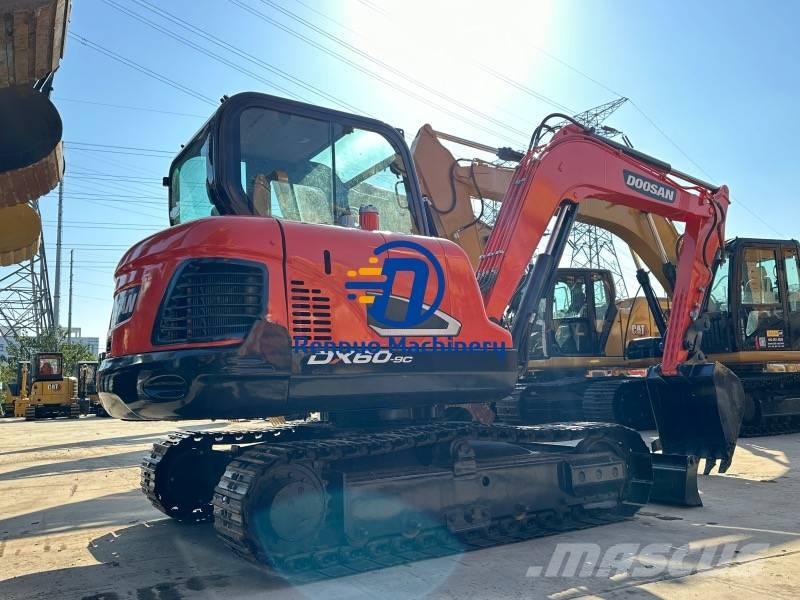 Doosan DX 60 Mini ekskavatori < 7 t