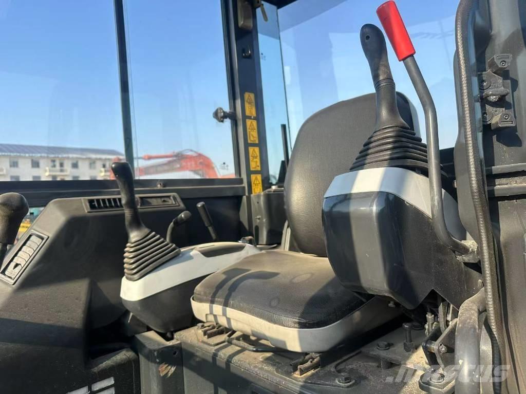 Komatsu PC 40 Mini ekskavatori < 7 t