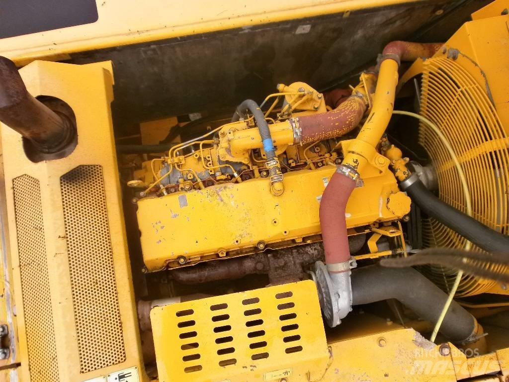 Kobelco E385 Kāpurķēžu ekskavatori