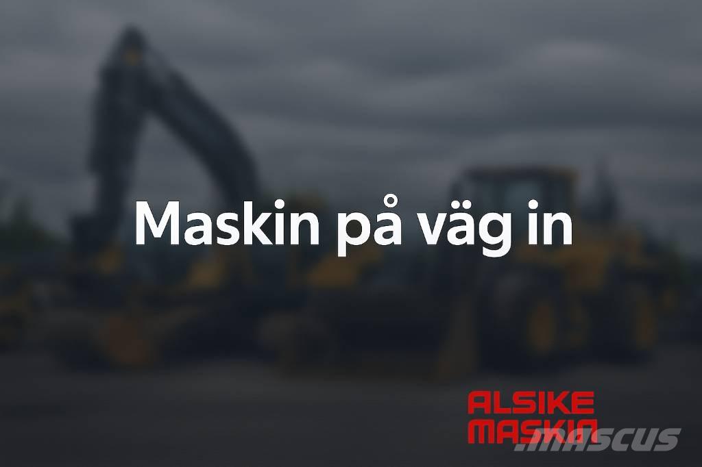 JCB 413 S Iekrāvēji uz riteņiem