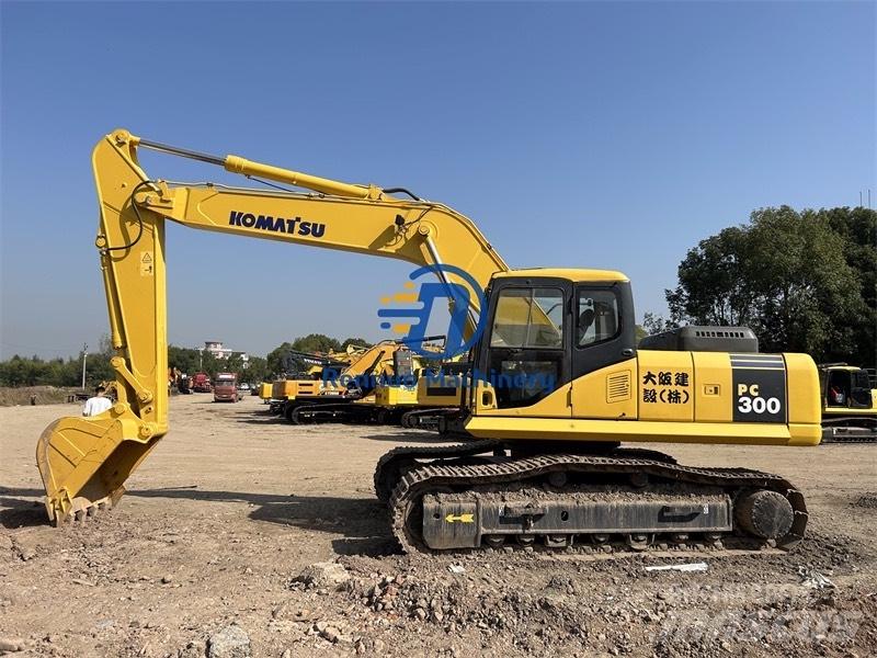 Komatsu PC 300 Kāpurķēžu ekskavatori