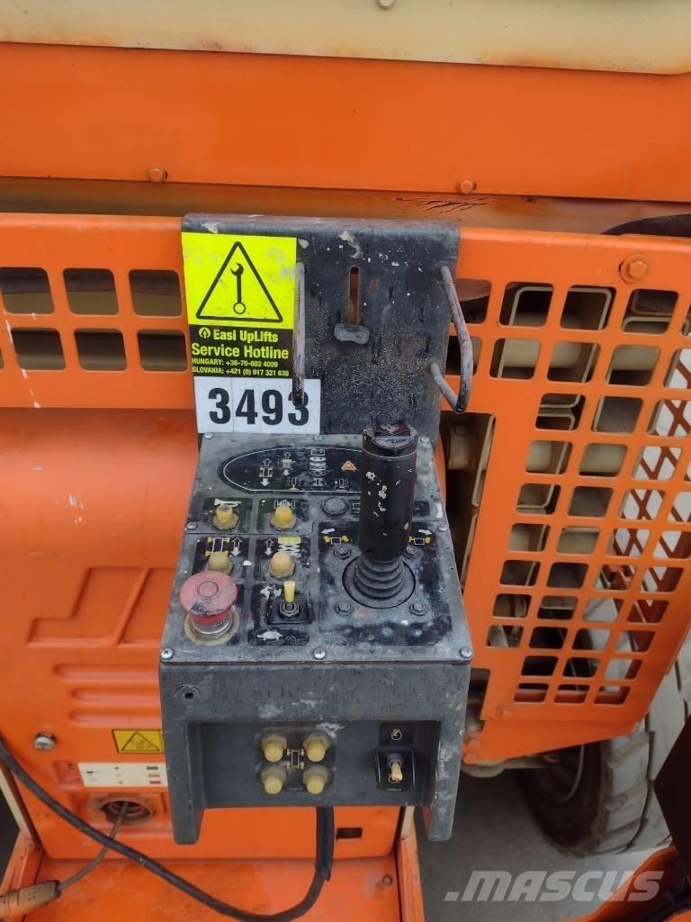 JLG M 4069 Šķerveida pacēlāji