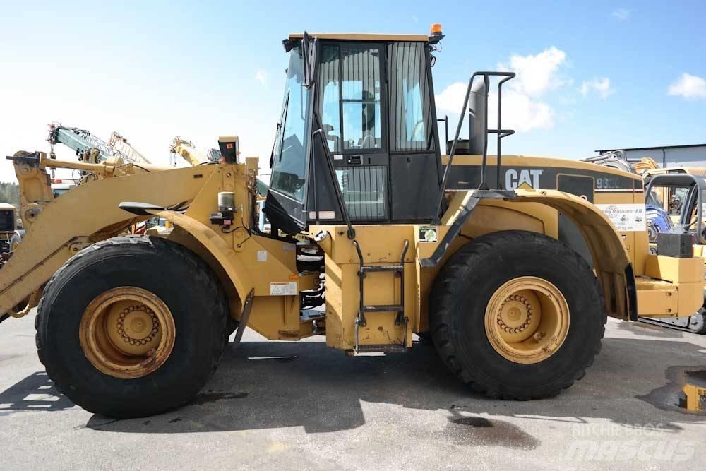 CAT 962G Iekrāvēji uz riteņiem