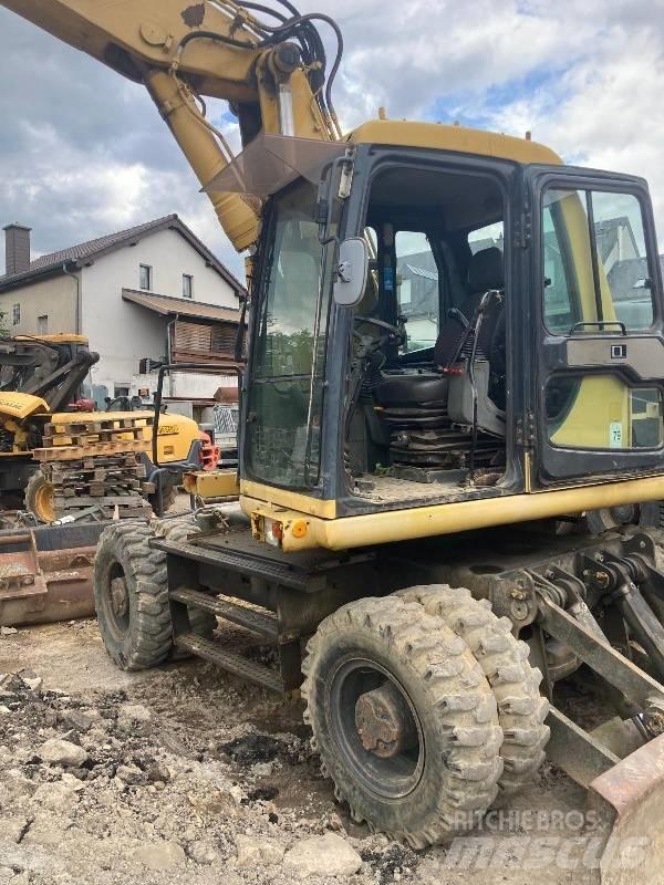 Komatsu PW 170 ES-6K Ekskavatori uz riteņiem