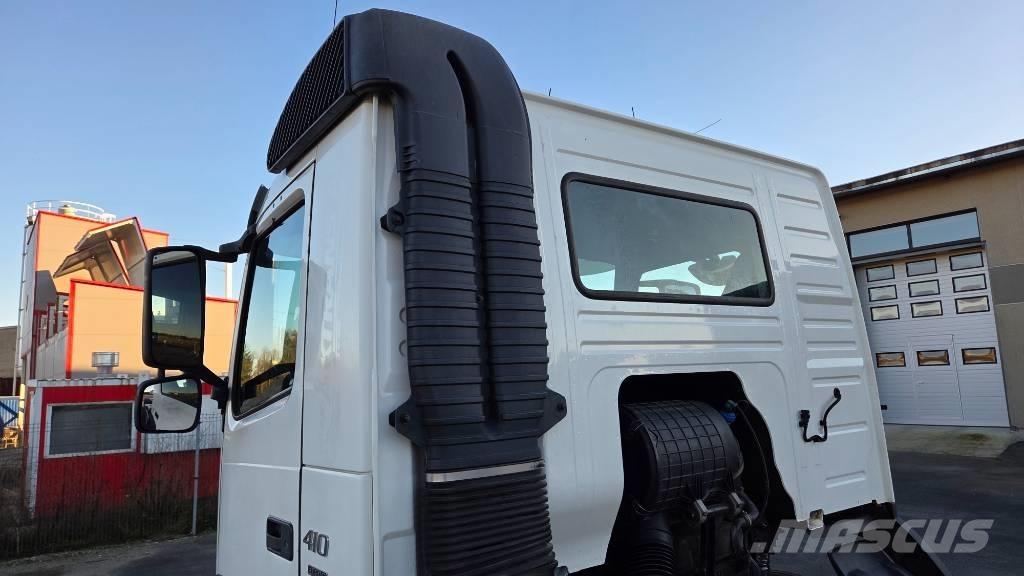 Volvo FM410 6x2*4 Treileri ar āķi