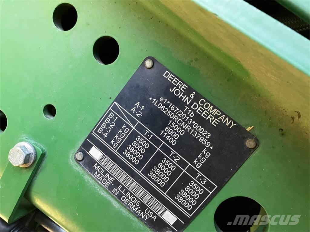 John Deere 6250R Traktori