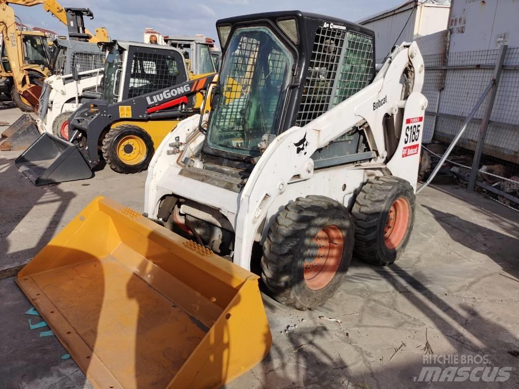 Bobcat S185 Lietoti riteņu kompaktiekrāvēji