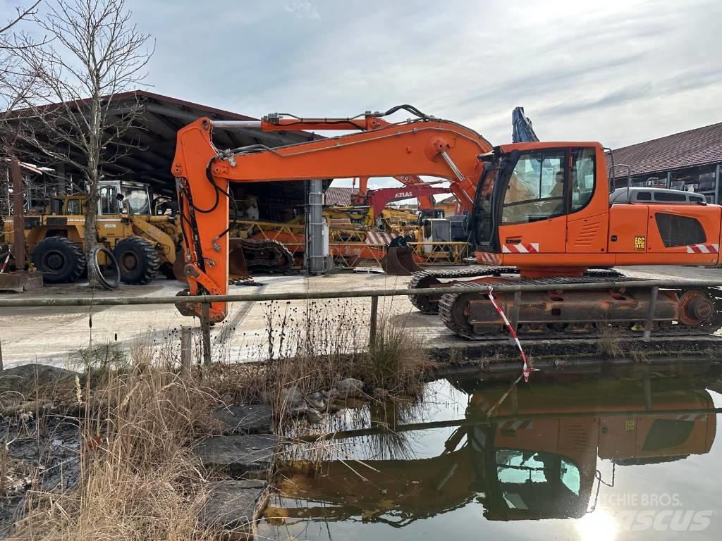 Liebherr R 916 LC Kāpurķēžu ekskavatori