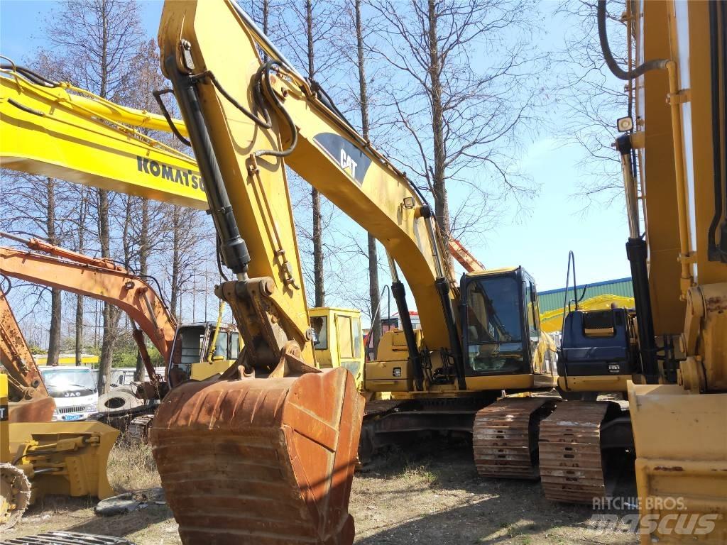 CAT 330C Kāpurķēžu ekskavatori