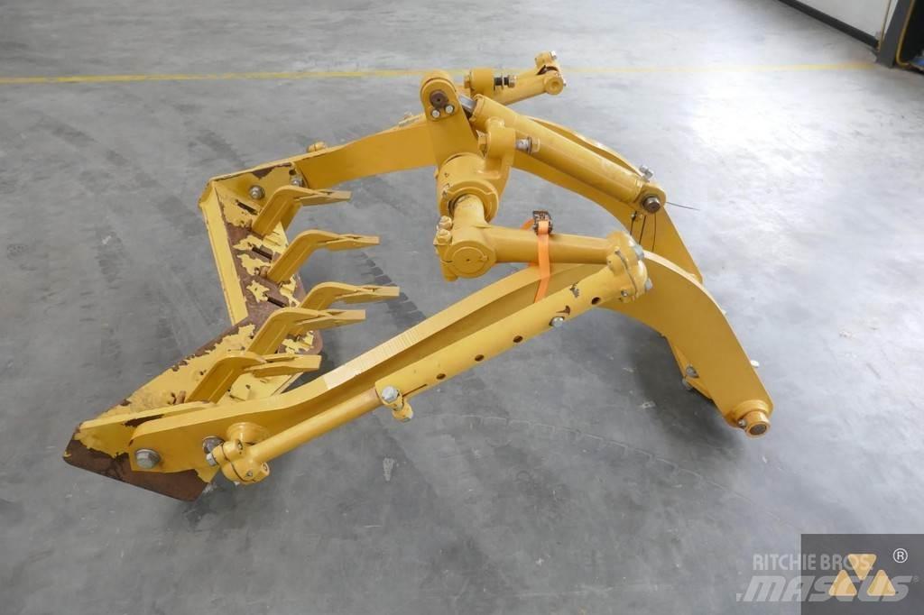 CAT 140M Scarifier Citas sastāvdaļas