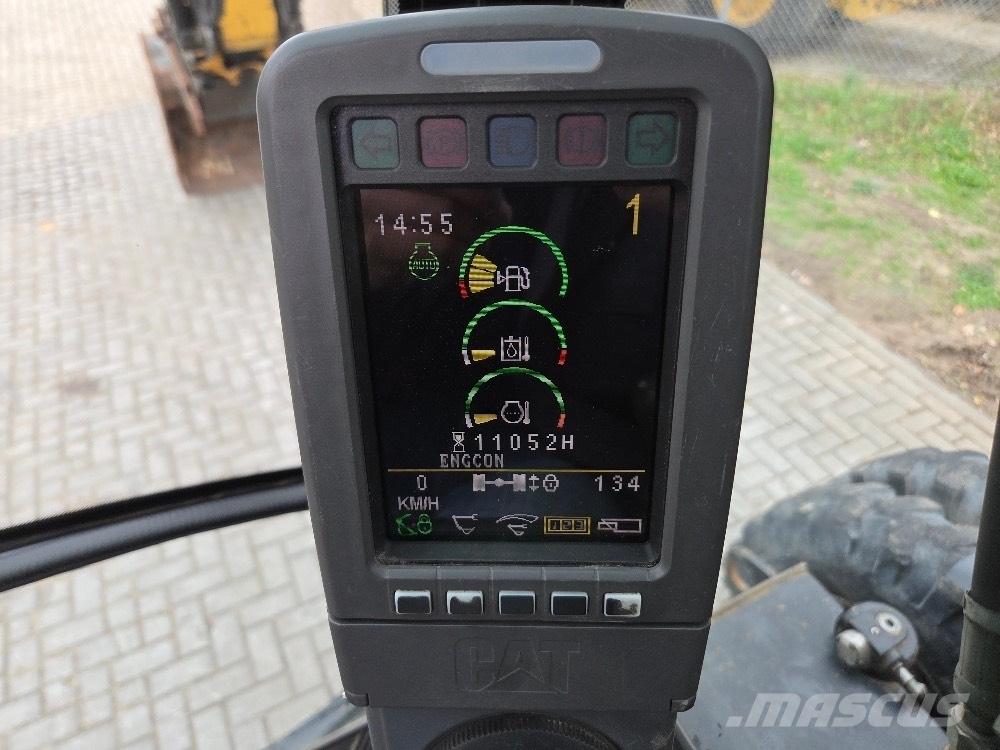 CAT M313D Ekskavatori uz riteņiem