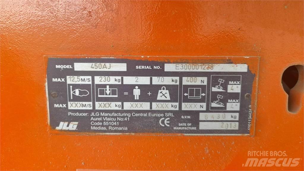 JLG 450AJSII Strēles pacēlāji