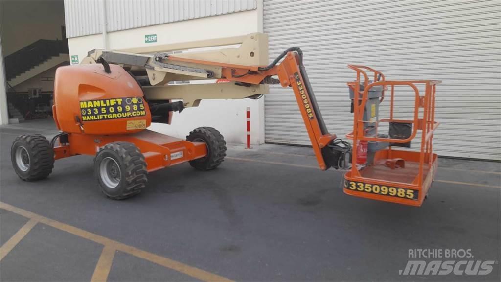 JLG 450AJSII Strēles pacēlāji