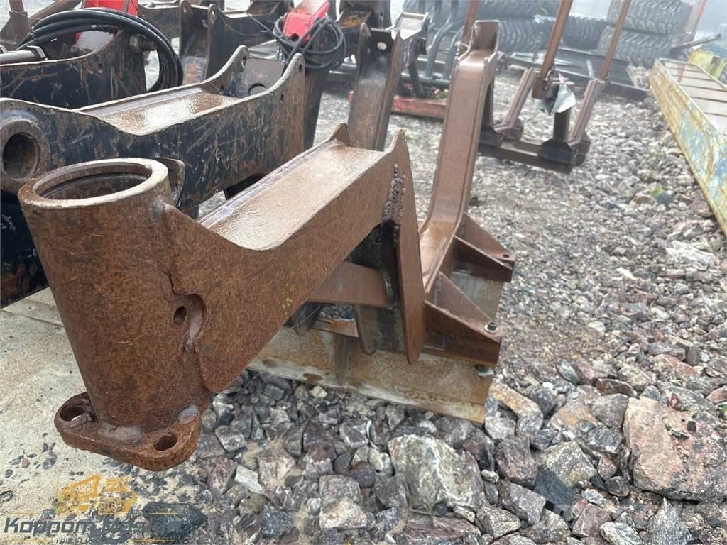Valmet 890 Citas sastāvdaļas