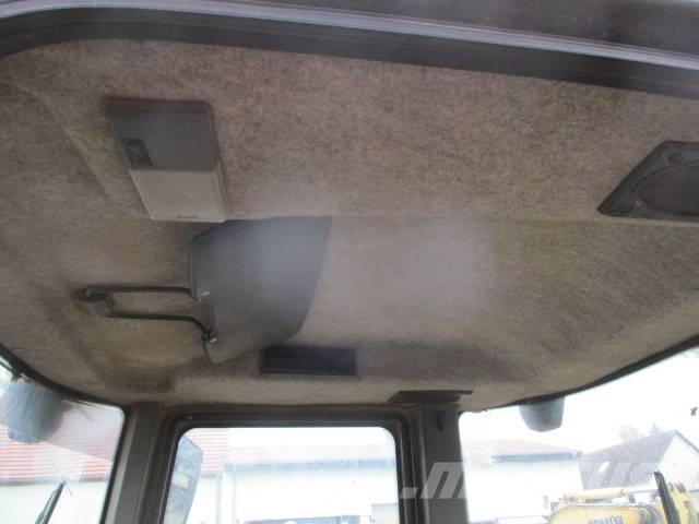 Volvo L 30 B Iekrāvēji uz riteņiem