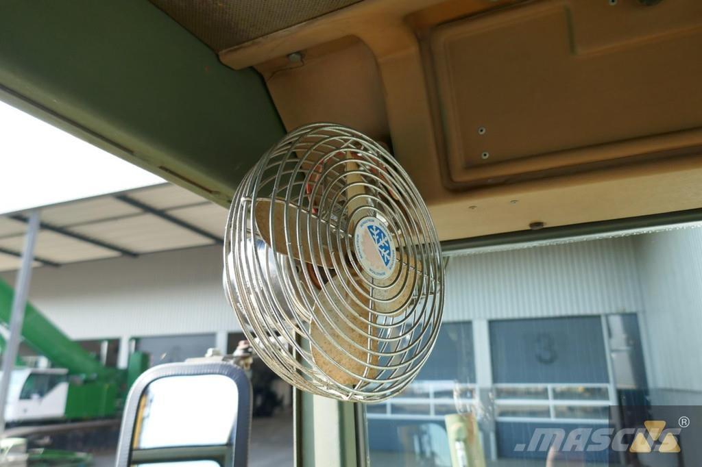 CAT 130G Ex-army Greideri