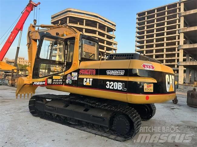 CAT 320 B Kāpurķēžu ekskavatori