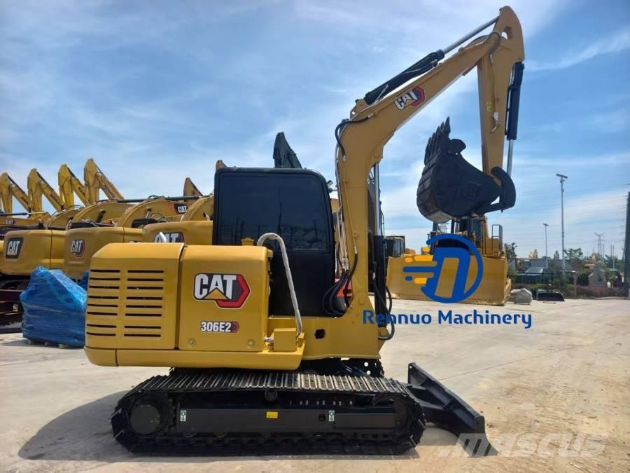 CAT 306E2 Mini ekskavatori < 7 t