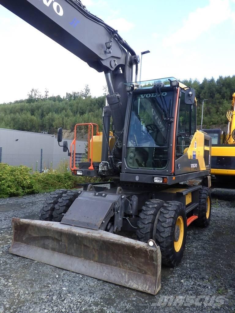 Volvo EW 220 E Ekskavatori uz riteņiem