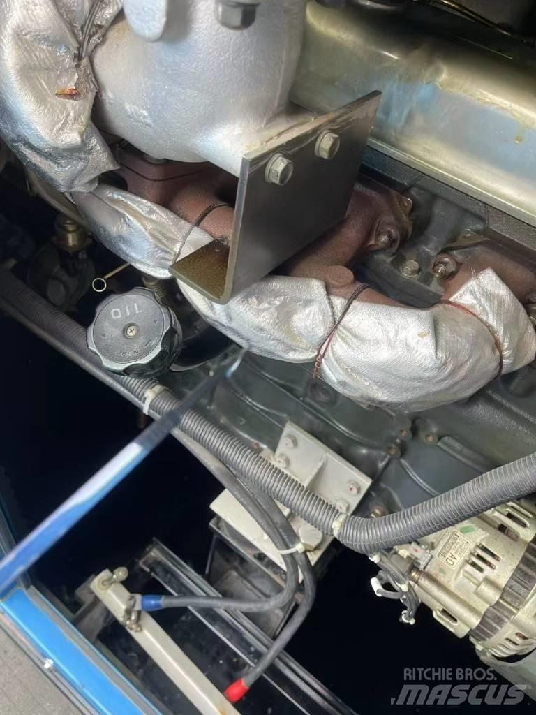 Mitsubishi 30KVA Dīzeļģeneratori