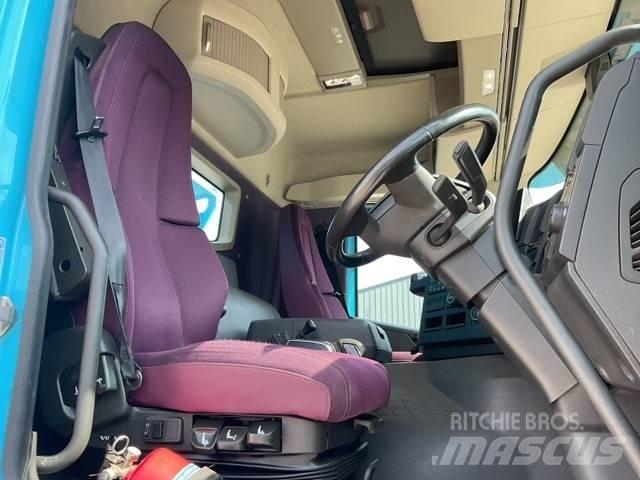 Volvo FMX 420 Pašizgāzējs