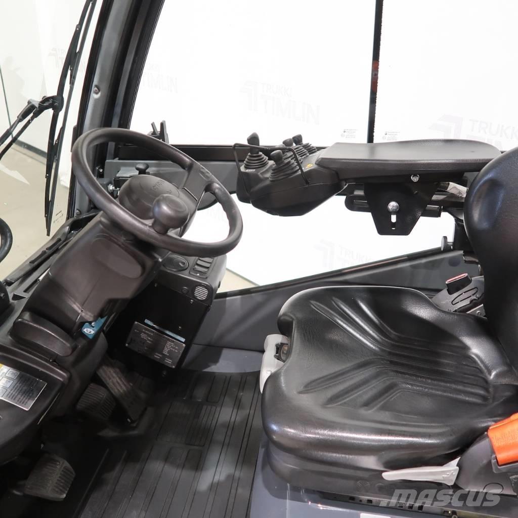 Toyota 52-8FDJF35 Tehnika ar dīzeļa dzinēju