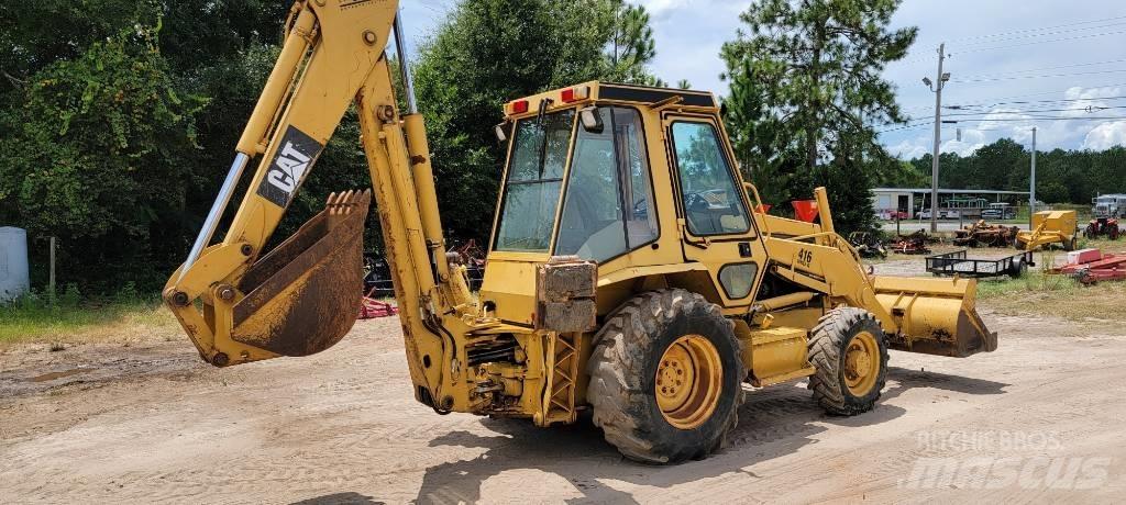 CAT 416 Ekskavatori-iekrāvēji