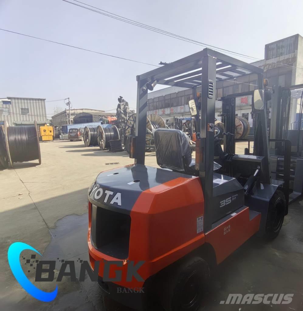 Toyota 35 Tehnika ar dīzeļa dzinēju