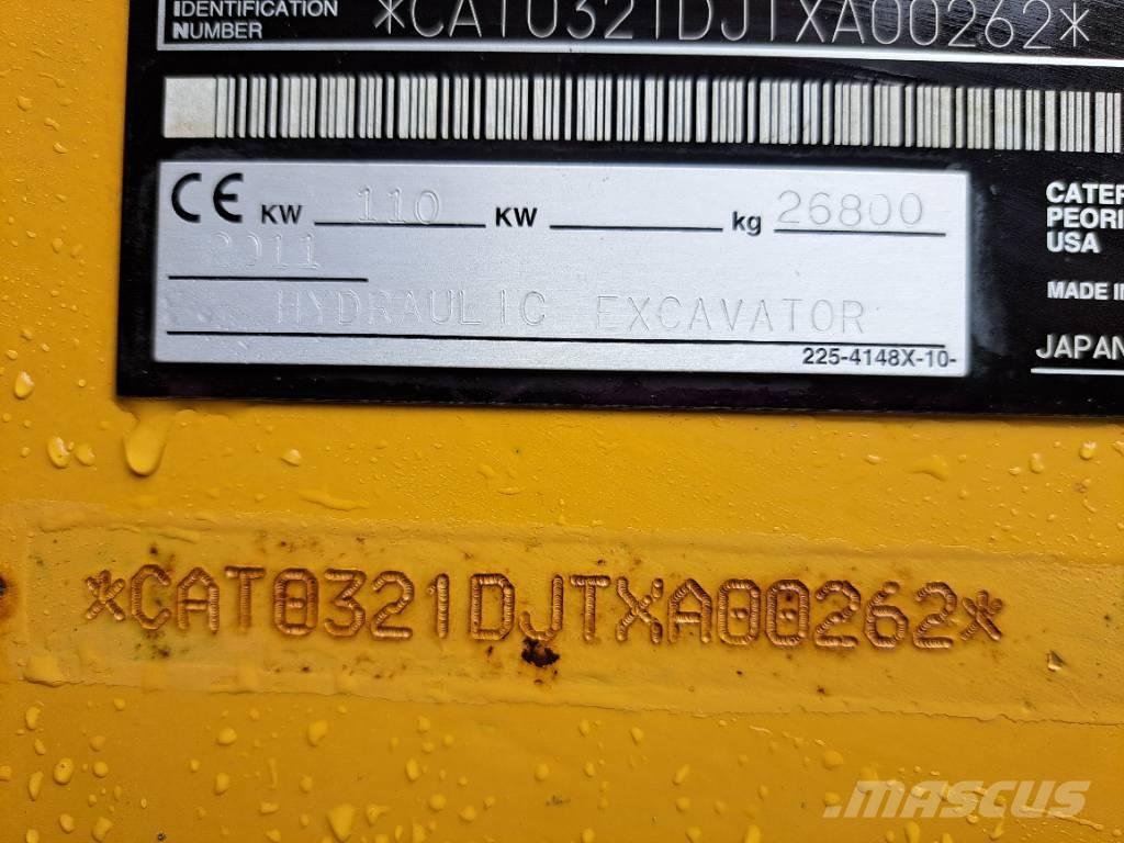 CAT 321 D Kāpurķēžu ekskavatori