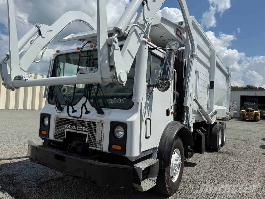 Mack MR600 Atkritumu izvešanas transports