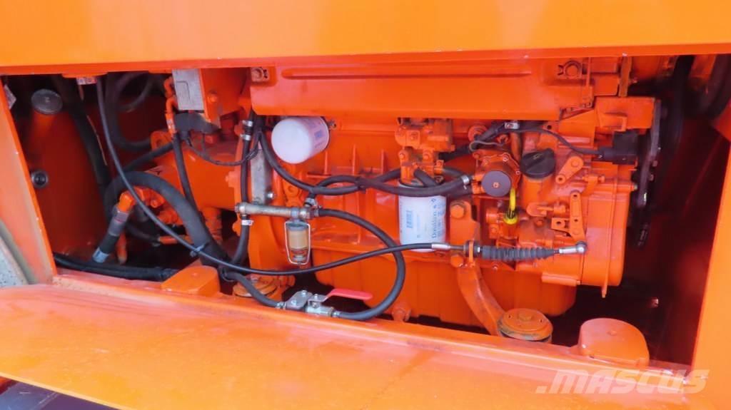 Hamm HW90 B Divvalču grunts veltņi