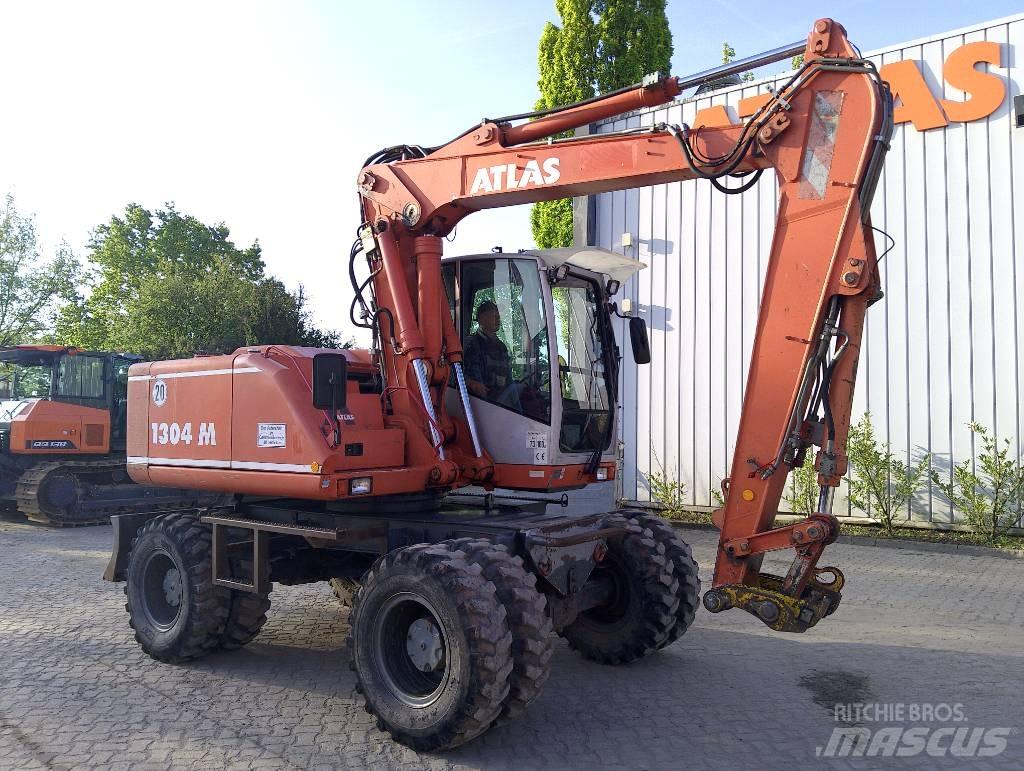 Atlas AB1304M Ekskavatori uz riteņiem