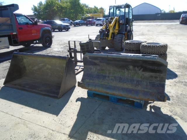 Wacker Neuson WL 30 Iekrāvēji uz riteņiem