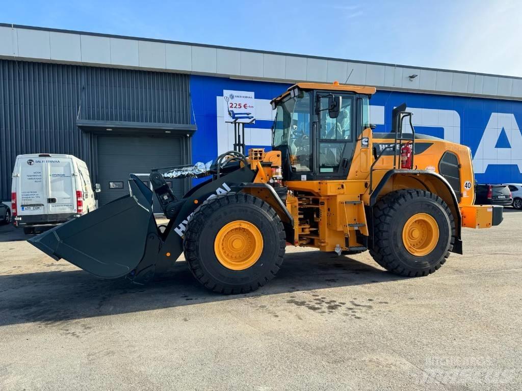 Hyundai HL960A HD Iekrāvēji uz riteņiem