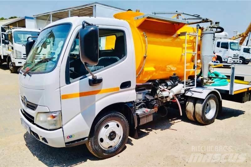 Hino 300 614 Citi