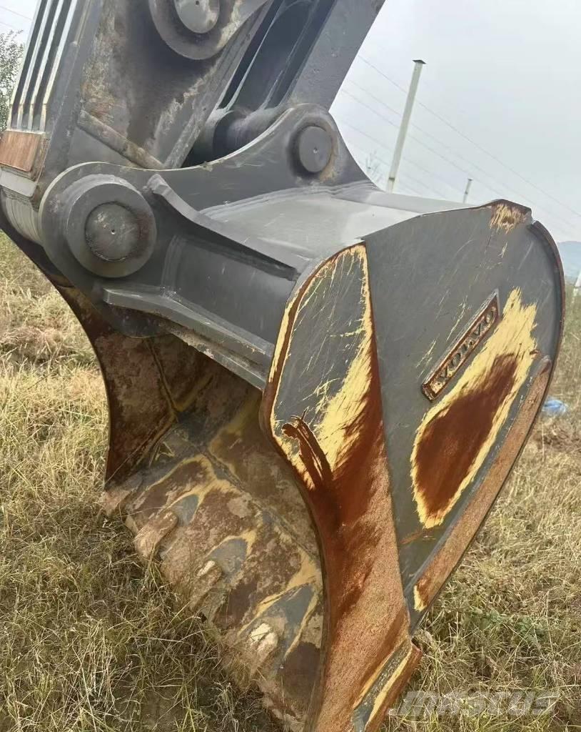 Volvo EC 380 Kāpurķēžu ekskavatori