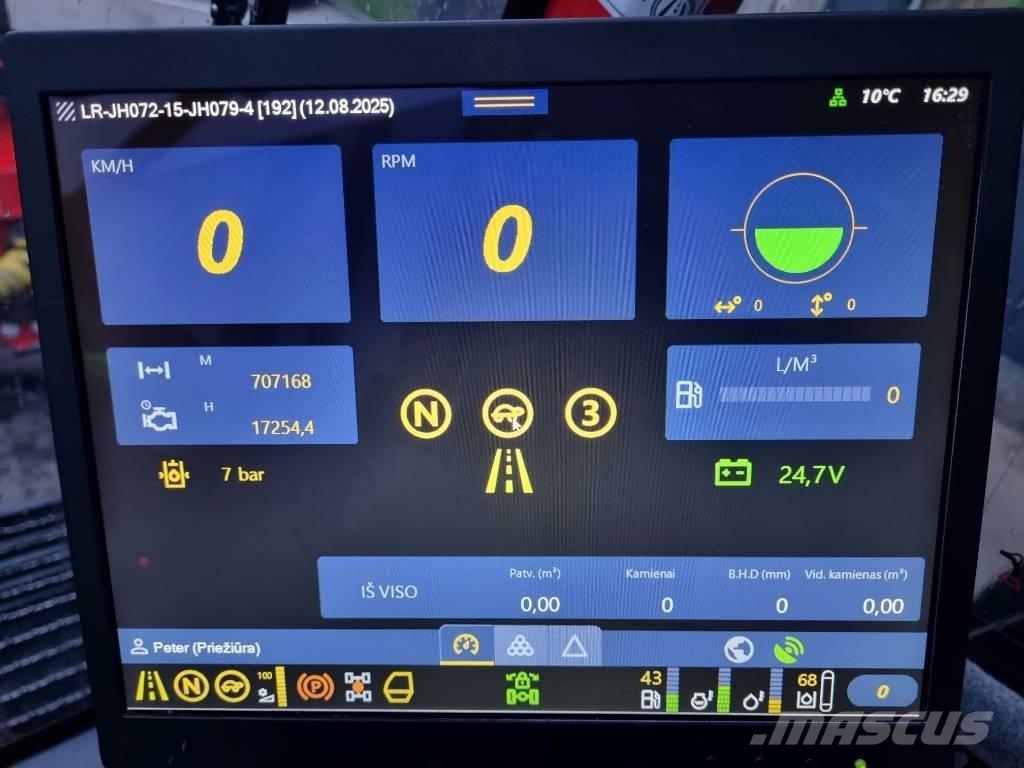 Komatsu 931 XC Harvesteri