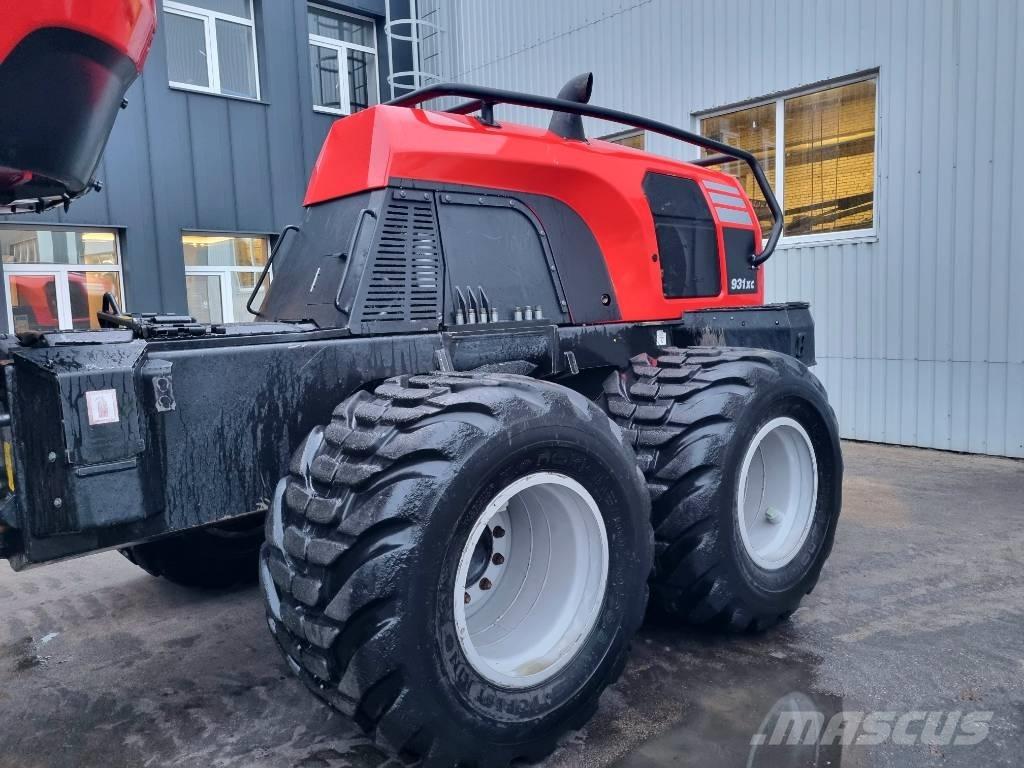 Komatsu 931 XC Harvesteri