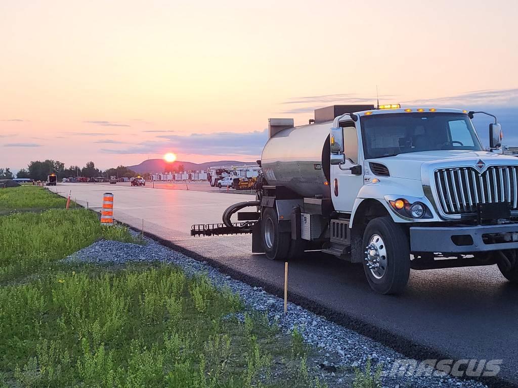 LeeBoy MAXIMIZER 3B Betonvedēji